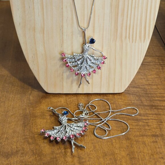 Ballet Dancer Necklaces Lot of 2 - Picture 3 of 9